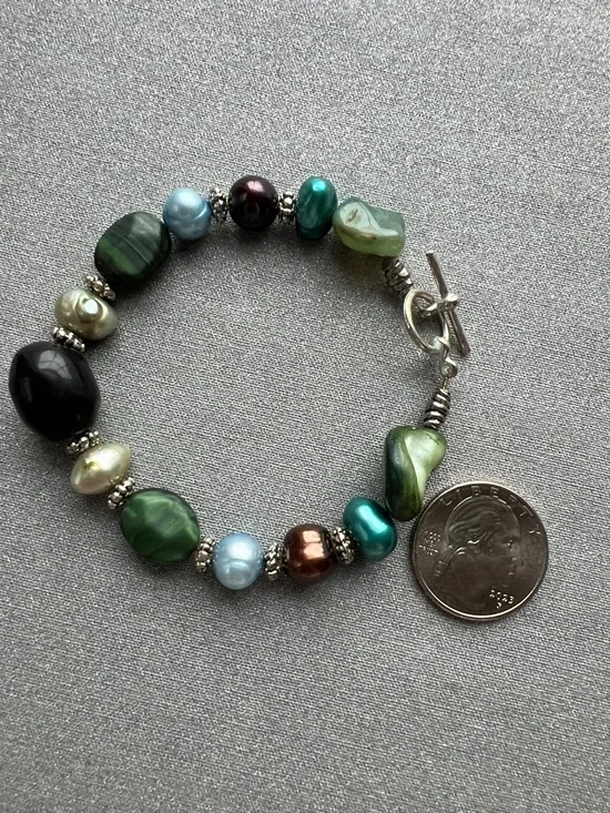 Handmade Multicolor Green and Pearl Tone Beaded 3” Bracelet - Picture 11 of 12